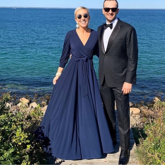 Dresses & Skirts - Willowdean navy faux‎ wrap maxi dress